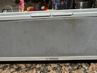 Altavoz Yamaha Gris y Blanco IPOD