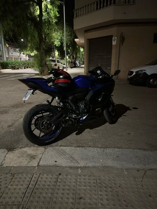 Yamaha R7 2024 A2