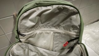 Mochila Osprey Arcane 28L Verde Oliva