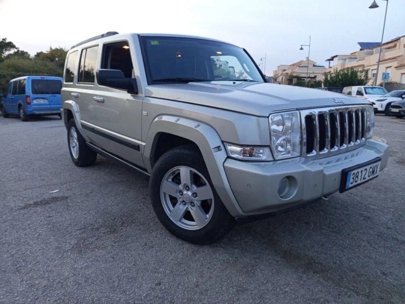 Jeep Commander 2009 - foto 1