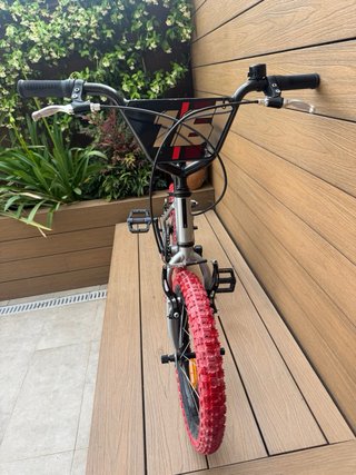 Bicicleta BMX Wipe 16 Gris