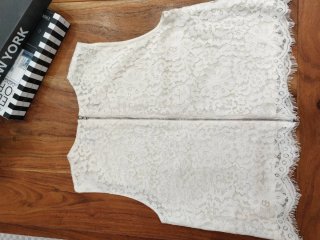 Blusa H&M encaje blanca Talla L