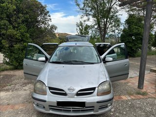 Nissan Almera 2003