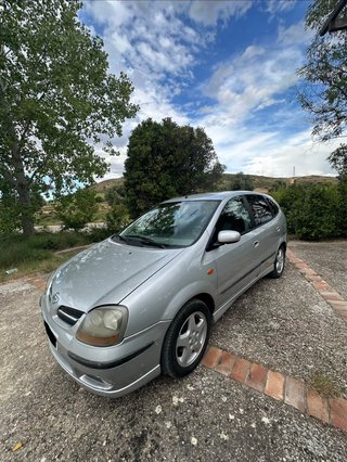 Nissan Almera 2003