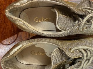 Zapatillas Gabor Doradas Talla 38.5
