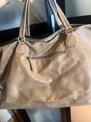Bolso de viaje marrón