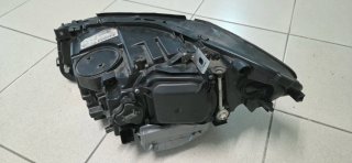 Farol Direito BMW Série 5 2017 original Danificado
