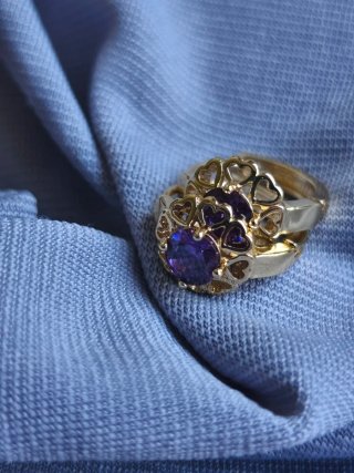 Pendientes Oro 18k Corazón Morado