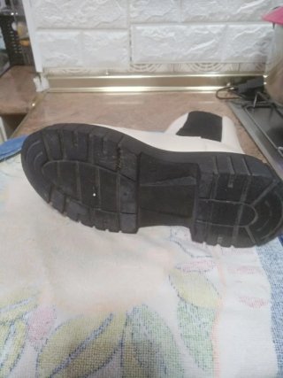 Botines Guess Blancos y Negros