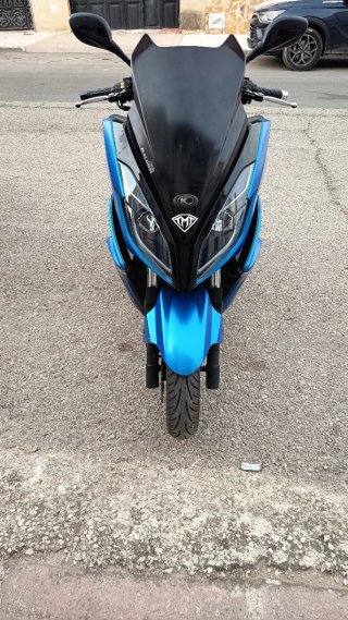 Kymco K-XCT Maxi Scooter