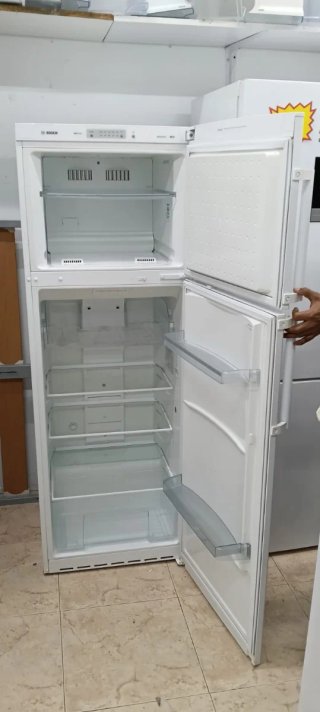 NEVERA BOSCH NO FROST ENERGÍA A+