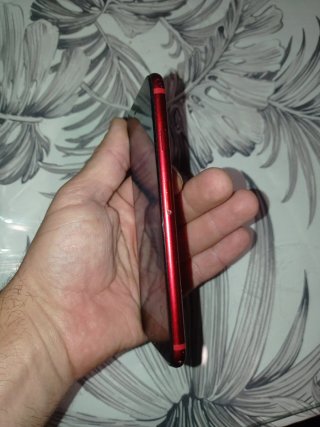 iPhone 7 Rojo 128 GB