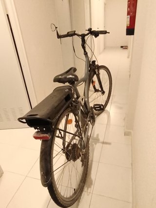 Bici Eléctrica Paseo/Caminos 280km. Accesorios