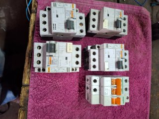 Interruptor O+F Merlin Gerin P25M