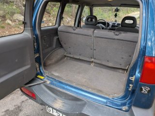 Nissan Terrano II