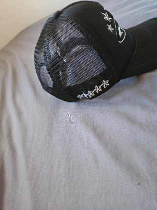 Gorra Corteiz Negra Sin Abrir
