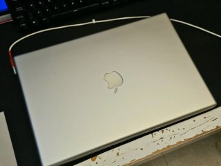 MacBook Pro (15 pollici + SSD)