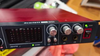 Focusrite Scarlett 18i20 1ª Gen. Interfaz de audio