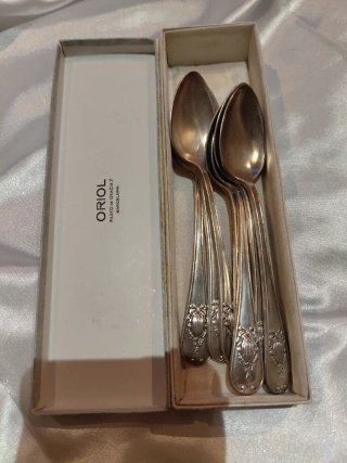 Lote 7 Cucharas de Plata Maciza - joyeria Oriol