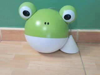 Lámpara infantil rana verde