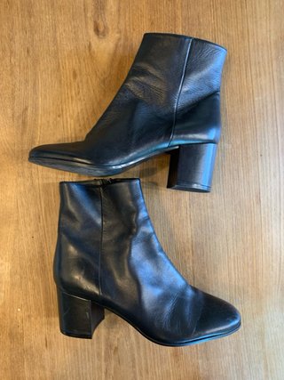 Stivaletti Carmens Pelle Nera Zip