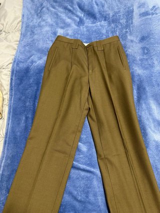 Traje de bonito caqui