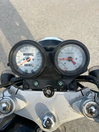 DAELIM ROADWIN 125 MUY FIABLE Y BIEN CUIDADA.
