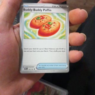 Carta Pokémon Buddy-Buddy Poffin