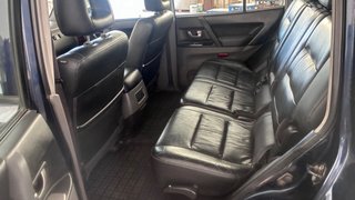 Mitsubishi Montero 2004