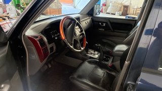 Mitsubishi Montero 2004