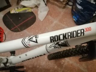 Bicicleta infantil B'TWIN blanca