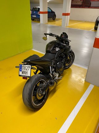 Suzuki GSX-8S 2024 - 8.300 km - Extras