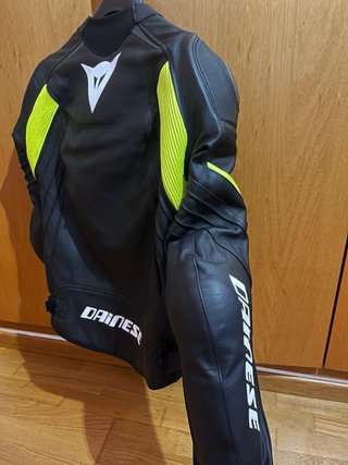 Chaqueta Dainese sin usar Avro D1 Piel  talla 48