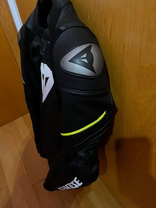 Chaqueta Dainese sin usar Avro D1 Piel  talla 48