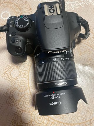 Cámara Canon Reflex EOS 1200