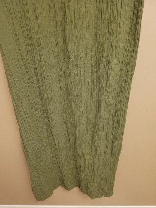 Vestido, verde. Pequeña moma. Talle única. 38-40