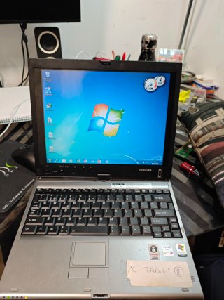 Toshiba Portátil Táctil