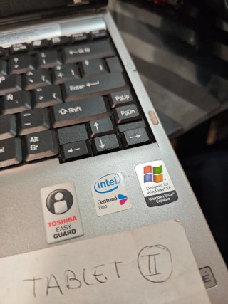 Toshiba Portátil Táctil