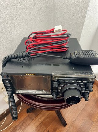 Yaesu FT DX 10 Transceptor HF/50MHz