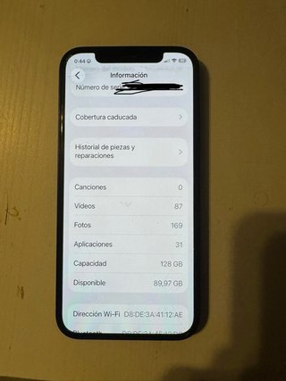 iPhone 12 con caja