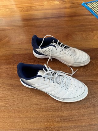Zapatillas Futsal Kipsta Talla 43 - Un Uso