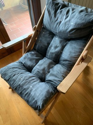 Poltrone in legno e tessuto