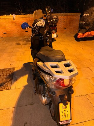Kymco People 50cc Scooter