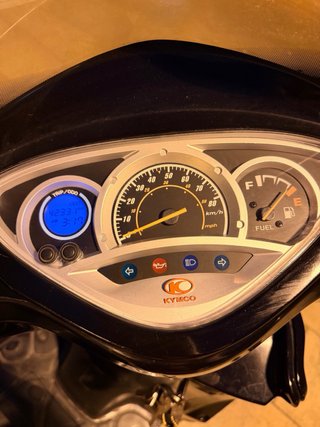 Kymco People 50cc Scooter