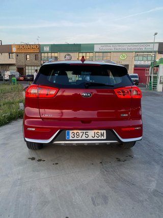 KIA Niro 2016