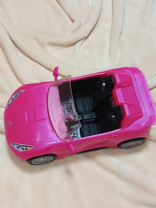 Coche rosa Barbie descapotable