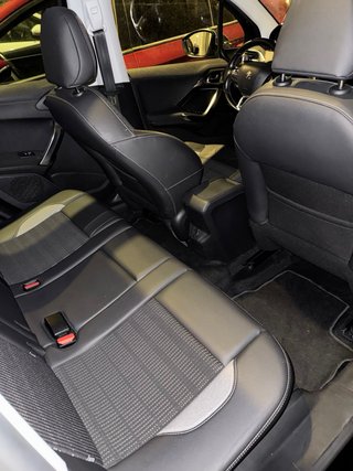 Peugeot 2008 2015