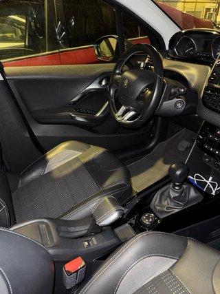 Peugeot 2008 2015