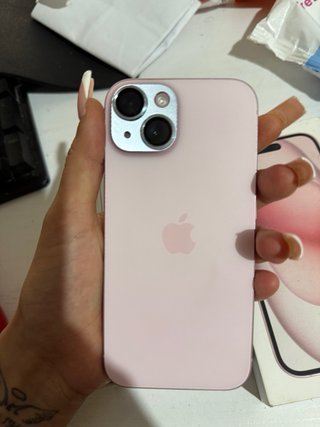iPhone 15 Rosa