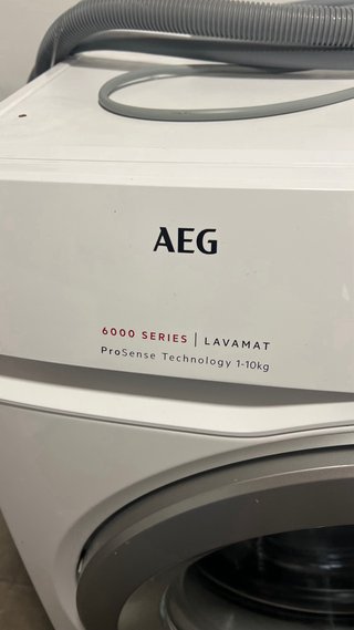 Lavadora AEG Serie 6000 10kg